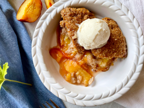 Vegan Peach Cobbler - The Quaint Kitchen