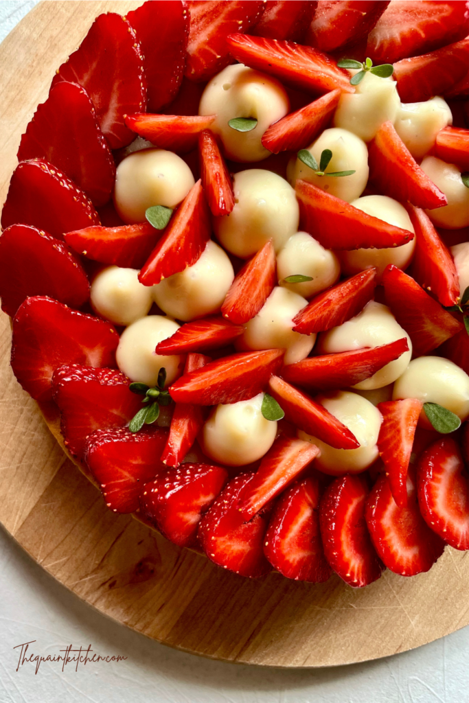 Vegan strawberry tart